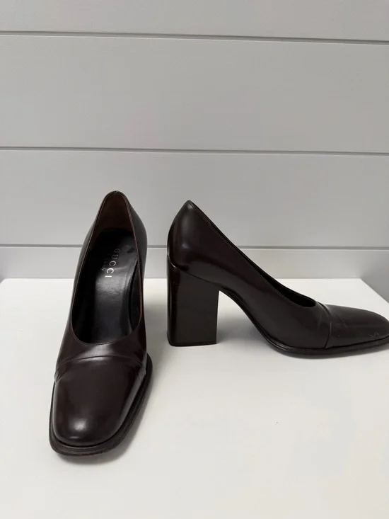 Gucci Women's Dark Brown Leather Square-Toe Pumps - Picture 2 of 5